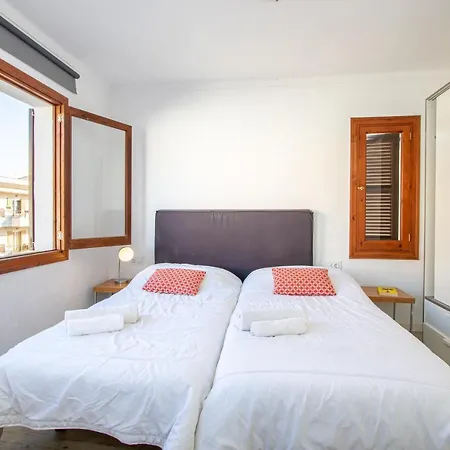 Playa Aparthotel 3*