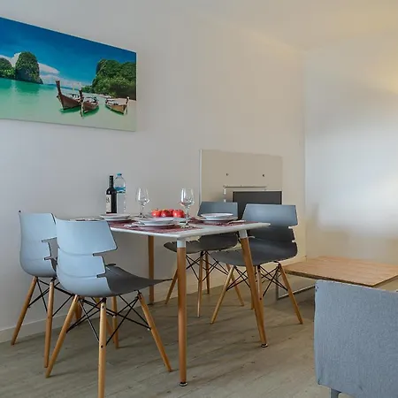 Playa Aparthotel 3*